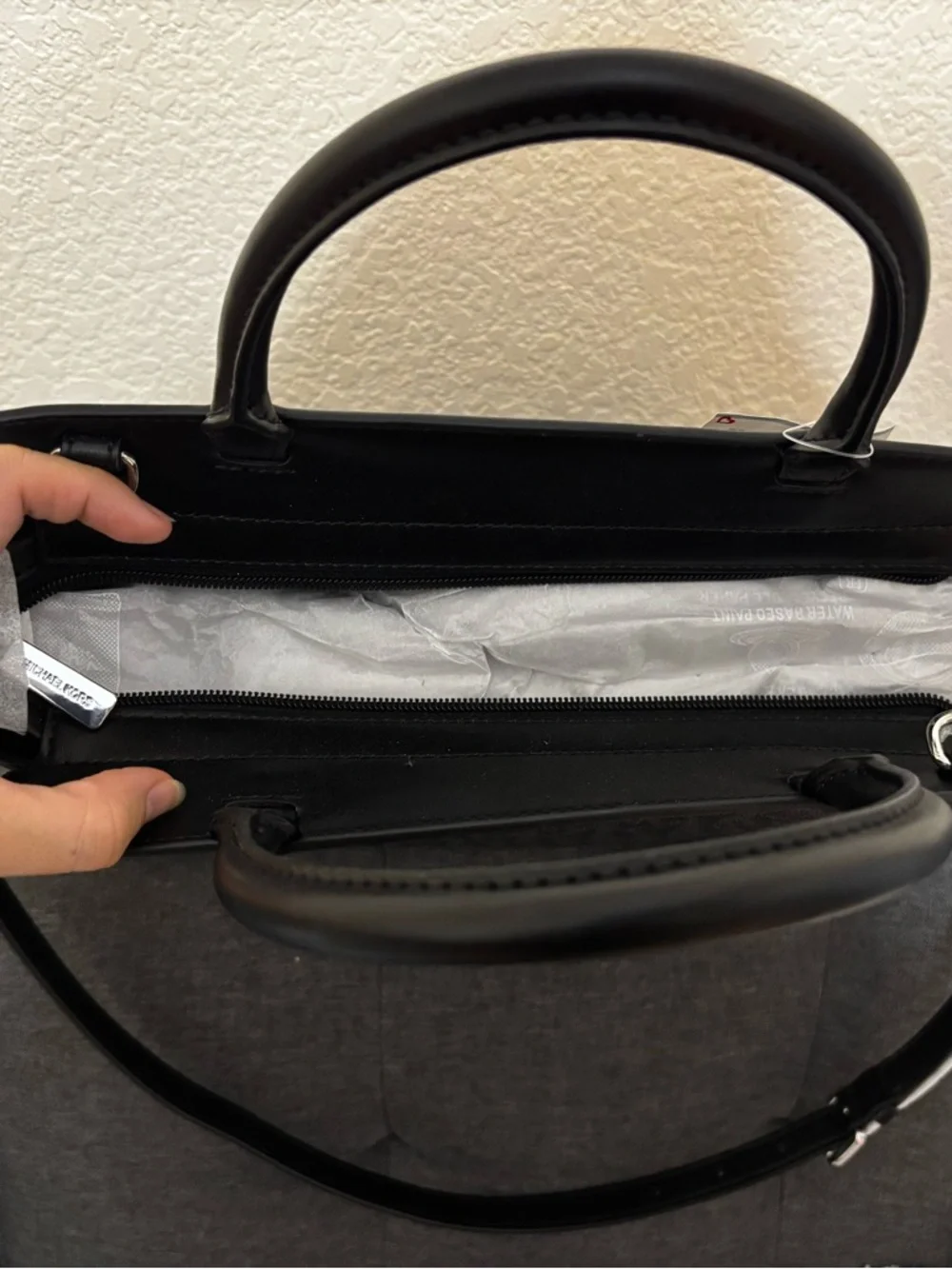 Michael Kors medium black MK Logo Satchel Bag NWT $358 - Picture 4 of 6